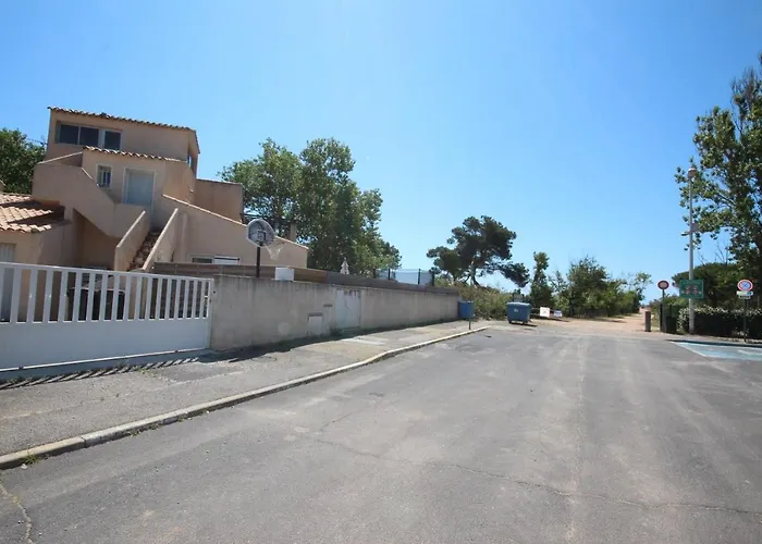 Villa A Quelques Pas De La Belle Maison De Vacances, 6 A 8 Couchages, 3 Chambres, Balcon, Jardin, Parking, 50 M De La Mer- Lxbosqd